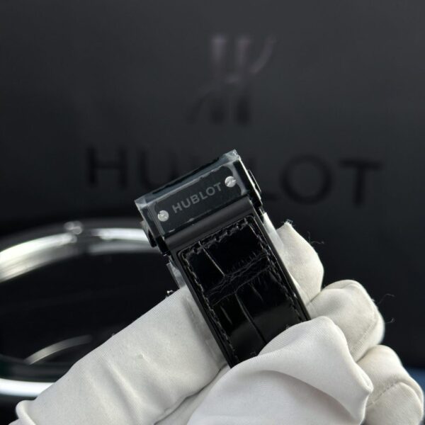 Swiss 1:1 Hublot Replica 1:1 Watch Refine SW300 Movement Black Ceramic Bezel JJZ Factory 42mm - Top Watch - Image 10