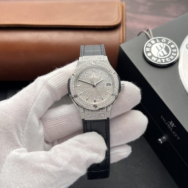 Replica Hublot Replica Watch Classic Fusion Full Diamond Moissanite Black 38mm - Top Watch
