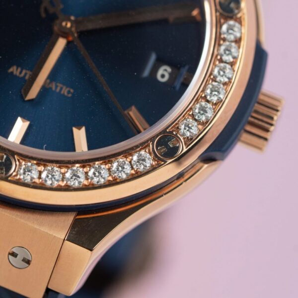 Swiss 1:1 Hublot Replica Watch Classic Fusion King Gold Blue Dial Moissanite Diamond Bezel 38mm - Top Watch - Image 5