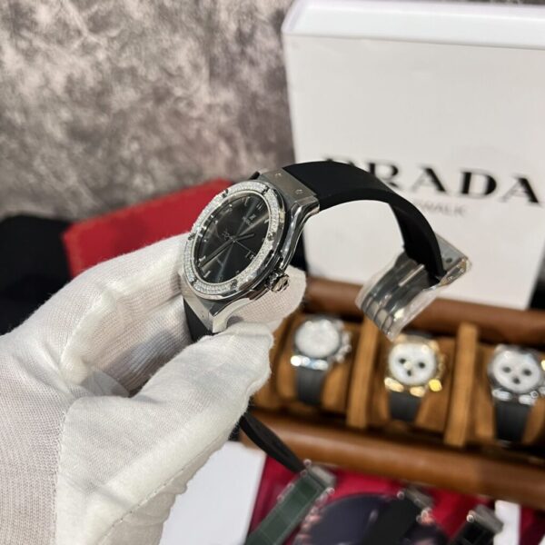 Best Fake Hublot Replica Watch Classic Fusion Titanium Gray Dial With Moissanite Bezel 42mm - Top Watch - Image 3