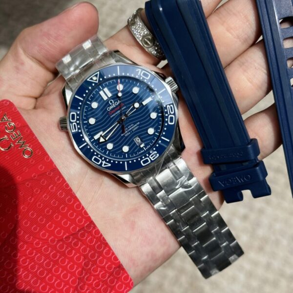 Replica Omega Replica 1:1 Watch Seamaster Blue Dial Full Set VS Factory 42mm - Top Watch - Image 2