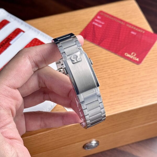 Best Fake Omega Replica 1:1 Watch Speedmaster Snoopy Avard Anniversary GS Factory 42mm - Top Watch - Image 8