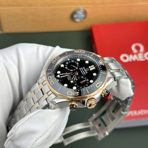 Best Fake Omega Seamaster Diver 300M Chronograph Replica Watches Black Dial N1 Factory 44mm - Top Watch - Image 4
