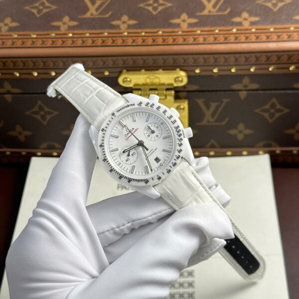 Swiss 1:1 Omega Speedmaster White Ceramic Replica Watch Best Fake Quality N1 Factory 44mm - Top Watch