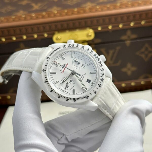 Swiss 1:1 Omega Speedmaster White Ceramic Replica Watch Best Fake Quality N1 Factory 44mm - Top Watch - Image 4