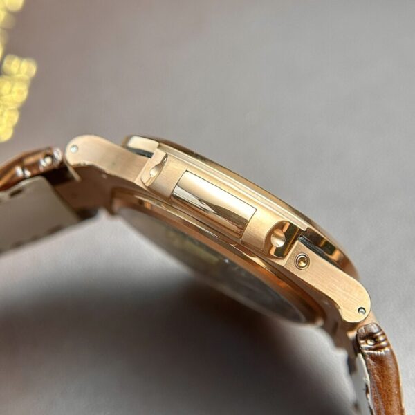 Swiss 1:1 Patek Philippe 5724R Replica Watch Gray Dial Leather Strap Factory GR 40mm - Top Watch - Image 6