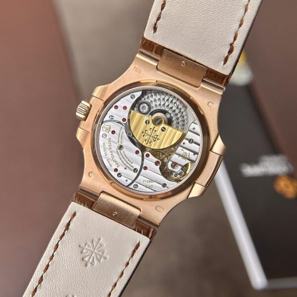 Swiss 1:1 Patek Philippe 5724R Replica Watch Gray Dial Leather Strap Factory GR 40mm - Top Watch - Image 7