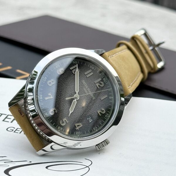 Replica Patek Philippe Calatrava 5226G Replica 1:1 Watch Men's Leather Strap 40mm - Top Watch - Image 3