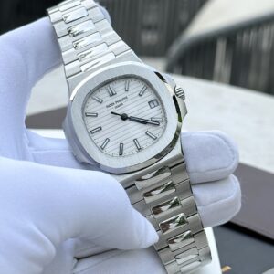 Replica Patek Philippe Nautilus 5711 Rep 1:1 White Dial Luminous Markers Factory 3K 40mm - Top Watch