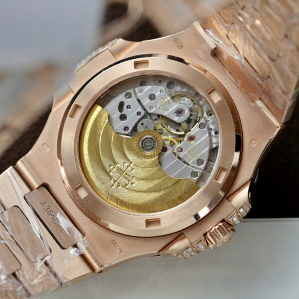 Best Fake Patek Philippe Nautilus 5711 Replica Watch Gold Wrapped + Moissanite Diamonds Hong Kong Custom 40mm - Top Watch - Image 11