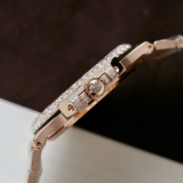 Best Fake Patek Philippe Nautilus 5711 Replica Watch Gold Wrapped + Moissanite Diamonds Hong Kong Custom 40mm - Top Watch - Image 9