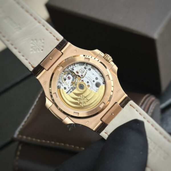 Replica Patek Philippe Nautilus 5711 Rose Gold Grey Dial Replica 1:1 Watch Factory 3K 40mm - Top Watch - Image 6
