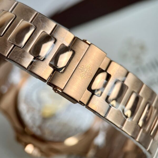 Swiss 1:1 Patek Philippe Nautilus 5712 Chocolate Dial Gold Plated Replica 11 Watch GR 40mm - Top Watch - Image 3