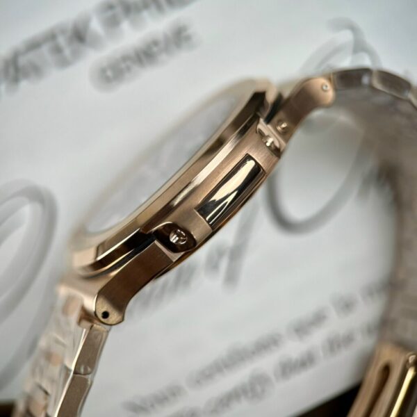 Swiss 1:1 Patek Philippe Nautilus 5712 Chocolate Dial Gold Plated Replica 11 Watch GR 40mm - Top Watch - Image 7
