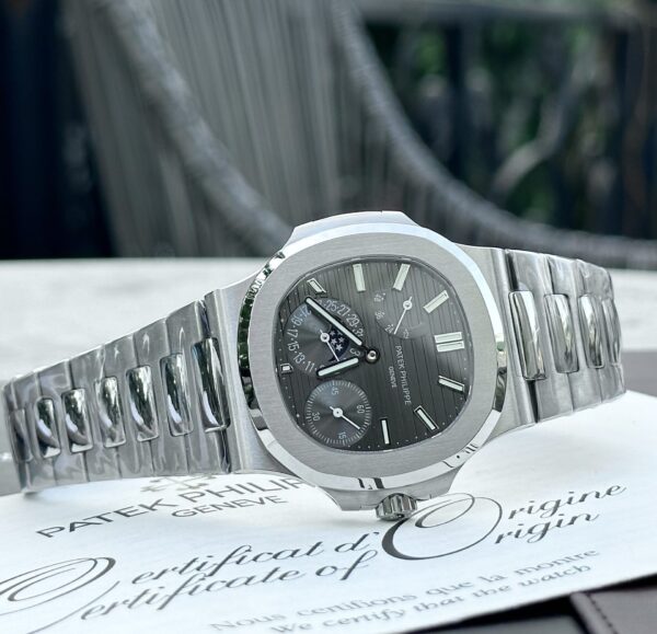 Swiss 1:1 Patek Philippe Nautilus 5712 Gray Dial Replica 1:1 Watch GR Factory 40mm - Top Watch