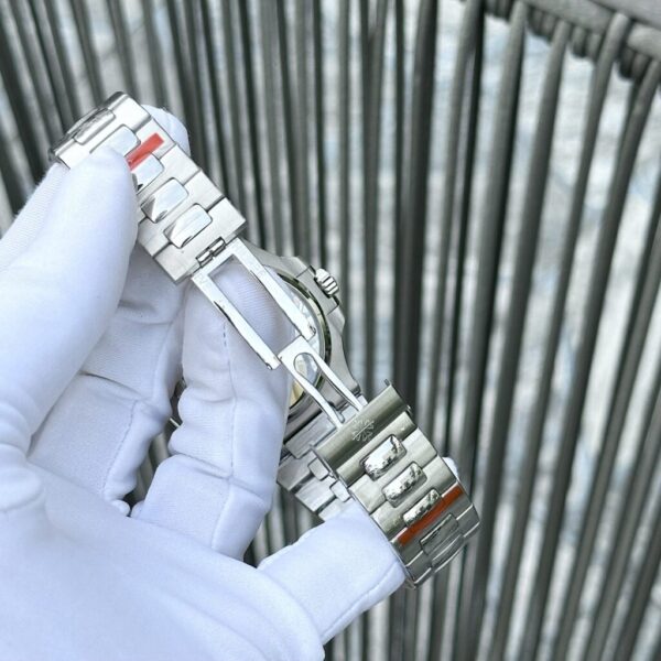 Swiss 1:1 Patek Philippe Nautilus 5712 Gray Dial Replica 1:1 Watch GR Factory 40mm - Top Watch - Image 7