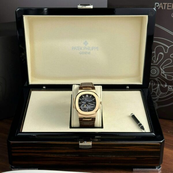Swiss 1:1 Patek Philippe Nautilus 5712G Best Fake Replica Watch Gray Dial PPF Factory 40mm - Top Watch - Image 2