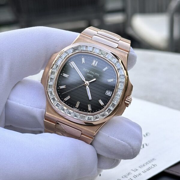 Best Fake Patek Philippe Nautilus 5723 Gold Wrapped With Moissanite Baguette Diamonds 3K 40mm - Top Watch - Image 4
