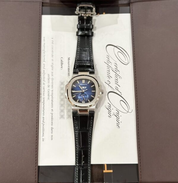 Best Fake Patek Philippe Nautilus 5726 Replica 1:1 Watch Blue Dial Leather Strap GRF 40.5mm - Top Watch