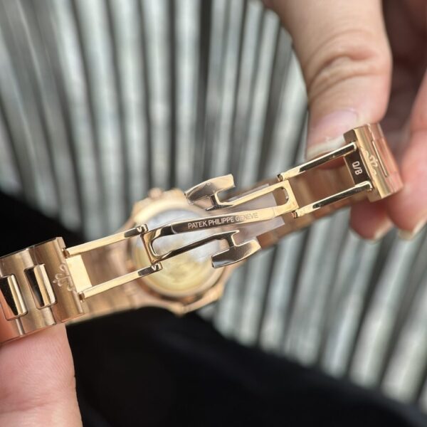 Swiss 1:1 Patek Philippe Nautilus 7118 Replica 1:1 Watch Rose Gold 3K Factory 35.2mm - Top Watch - Image 5