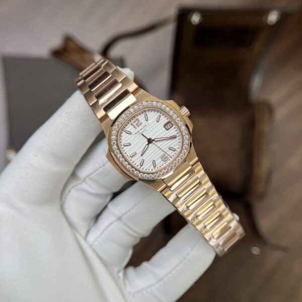 Best Fake Patek Philippe Replica 11 Watch Nautilus 7010 Rose Gold With Stone Metal Strap 32mm - Top Watch - Image 3