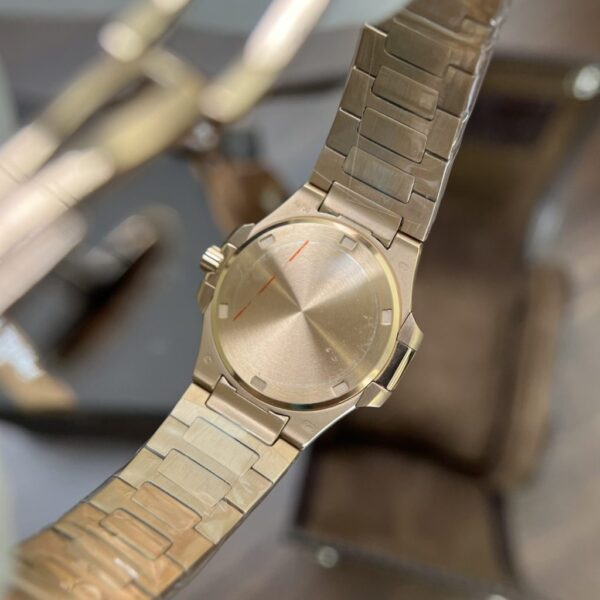 Best Fake Patek Philippe Replica 11 Watch Nautilus 7010 Rose Gold With Stone Metal Strap 32mm - Top Watch - Image 7
