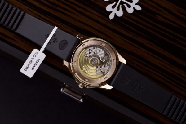 Best Fake Patek Philippe Replica 1:1 Watch Aquanaut 5067 Moissanite Diamond Rose Gold Plated 35.6mm - Top Watch - Image 3