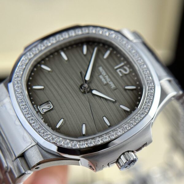 Swiss 1:1 Patek Philippe Replica 1:1 Watch Nautilus 7118 Women's With Stone Gray Dial Factory 3K 35.2mm - Top Watch - Image 4