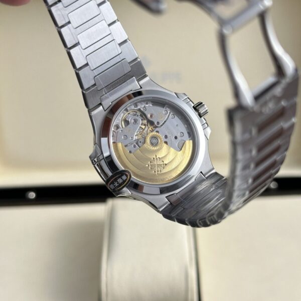 Best Fake Patek Philippe Replica 1:1 Watch Nautilus 7118 Blue Dial With Stone 3K Factory 35.2mm - Top Watch - Image 11