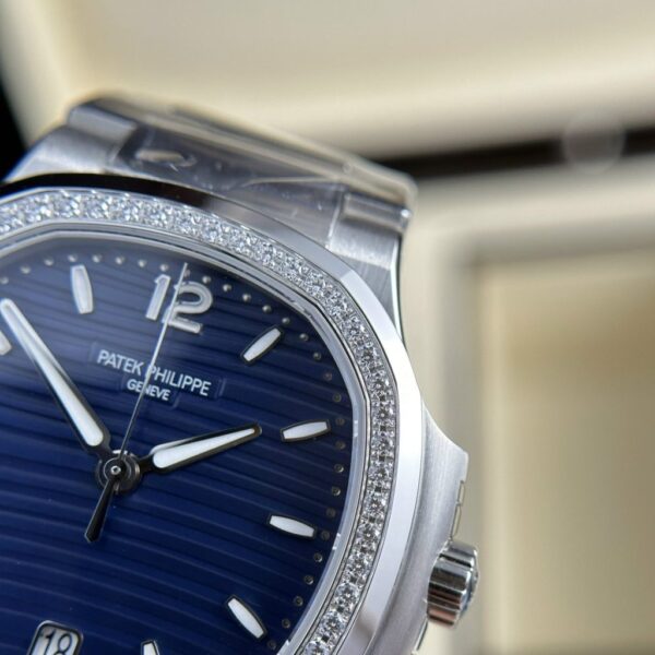 Best Fake Patek Philippe Replica 1:1 Watch Nautilus 7118 Blue Dial With Stone 3K Factory 35.2mm - Top Watch - Image 5