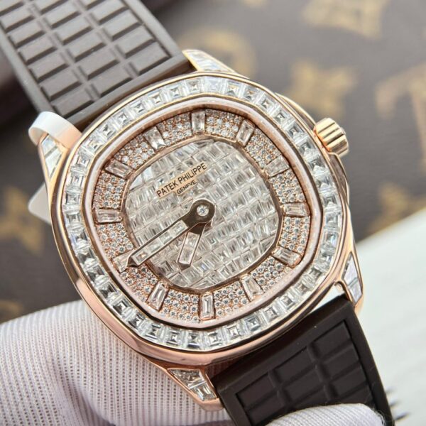 Best Fake Patek Philippe Replica 1:1 Watch Aquanaut 5062 Gold Wrapped Moissanite Diamond 35.6mm - Top Watch - Image 2