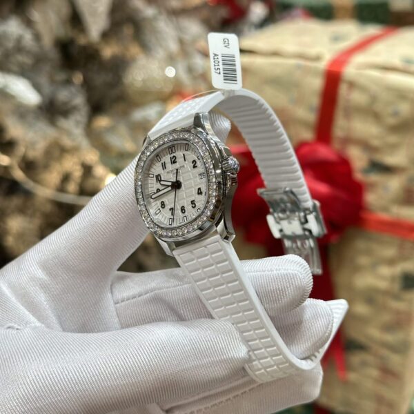 Replica Patek Philippe Replica 1:1 Watch Aquanaut 5067A With Moissanite Diamond 35.6mm - Top Watch - Image 5