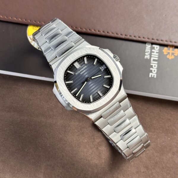 Replica Patek Philippe Replica 11 Watch Nautilus 5711 Fully Adjusted Auth 40mm - Top Watch - Image 3