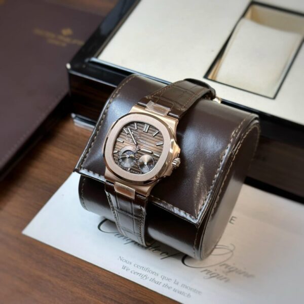 Replica Patek Philippe Replica 1:1 Watch Nautilus 5712 Chocolate Dial Leather Strap GR Factory 40mm - Top Watch - Image 3