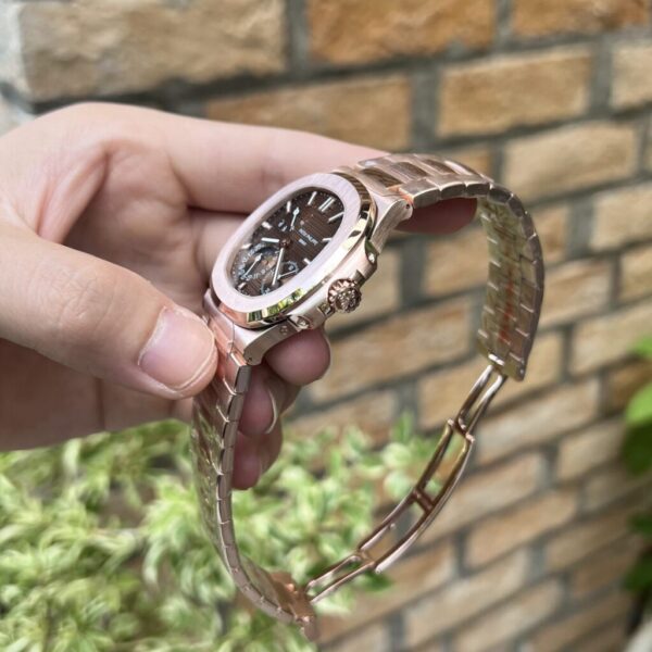 Best Fake Patek Philippe Replica 11 Watch Nautilus 5712 Rose Gold Wrapped Chocolate Dial GRF 40mm - Top Watch - Image 5