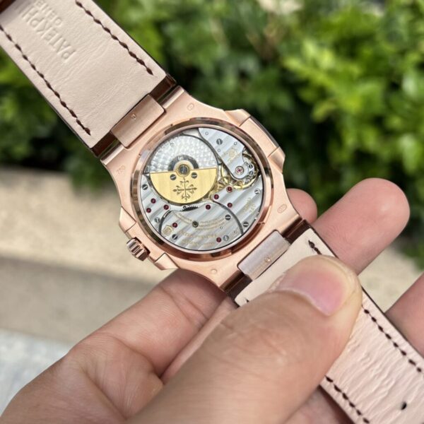 Best Fake Patek Philippe Replica 1:1 Watch Nautilus 5712R Rose Gold Wrapped 18K GR Factory 40mm - Top Watch - Image 7