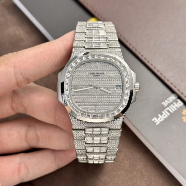 Swiss 1:1 Patek Philippe Replica 1:1 Watch Nautilus 5719 Swiss 1:1 Movement Full Diamond 40mm - Top Watch