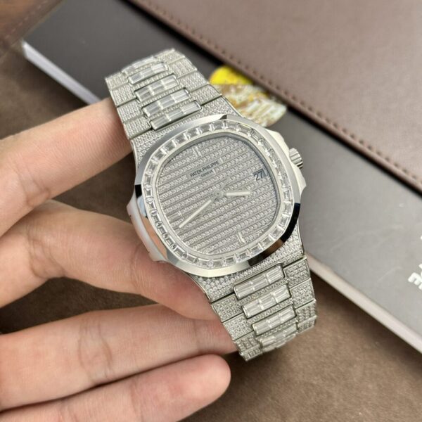 Swiss 1:1 Patek Philippe Replica 1:1 Watch Nautilus 5719 Swiss 1:1 Movement Full Diamond 40mm - Top Watch - Image 3