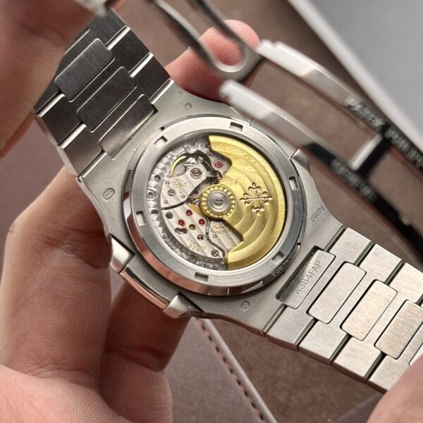Swiss 1:1 Patek Philippe Replica 1:1 Watch Nautilus 5719 Swiss 1:1 Movement Full Diamond 40mm - Top Watch - Image 6