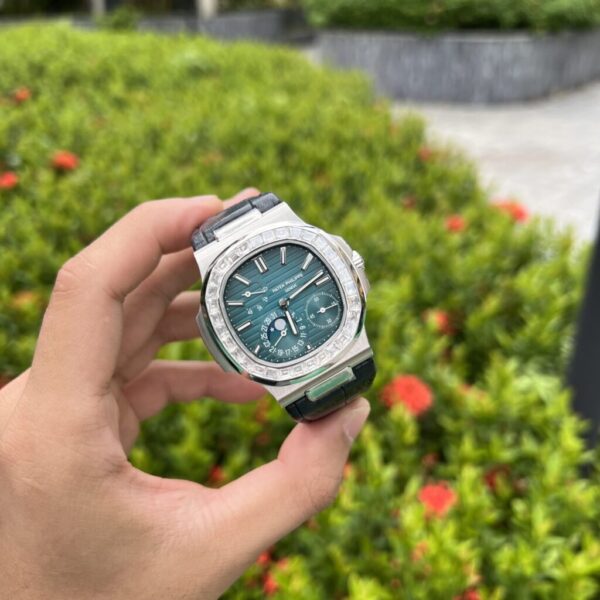 Best Fake Patek Philippe Replica 11 Watch Nautilus 5722 G Moissanite Diamond Bezel 40mm - Top Watch - Image 2