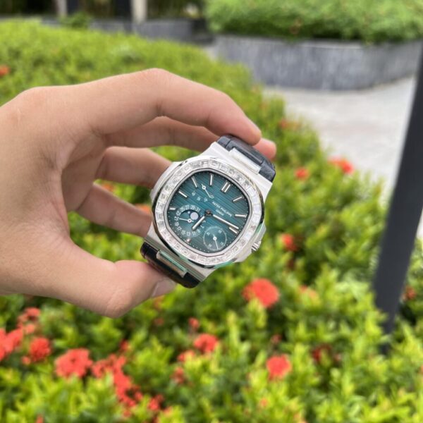 Best Fake Patek Philippe Replica 11 Watch Nautilus 5722 G Moissanite Diamond Bezel 40mm - Top Watch - Image 3