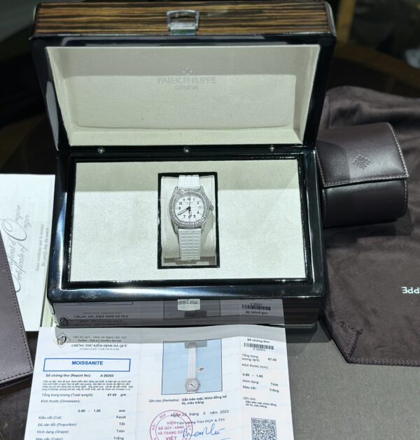 Replica Patek Philippe Replica 11 Watch Aquanaut 5069G With Moissanite Diamond 35.6mm - Top Watch