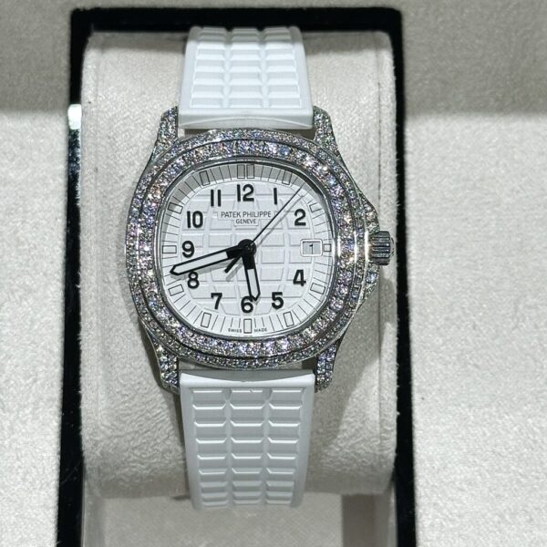 Replica Patek Philippe Replica 11 Watch Aquanaut 5069G With Moissanite Diamond 35.6mm - Top Watch - Image 2