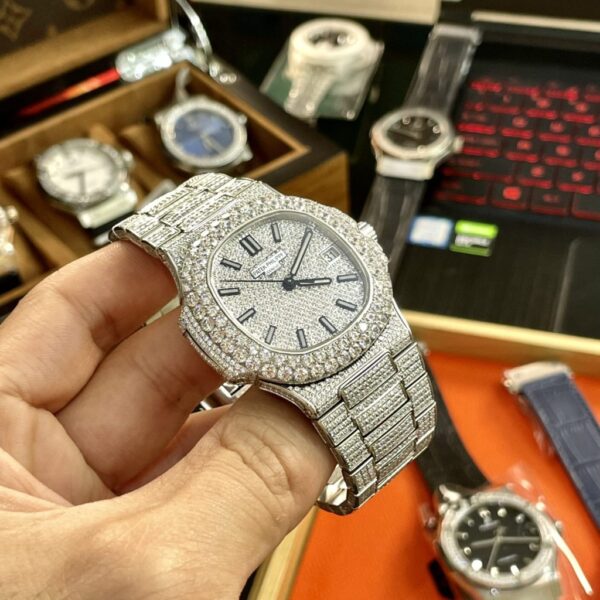 Swiss 1:1 Patek Philippe Replica Watches Nautilus 5719 Full Diamonds PPF 40mm - Top Watch - Image 4