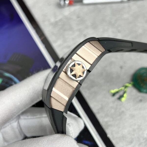 Swiss 1:1 Richard Mille RM47 Best Fake Replica Watch Black Rubber Strap Samurai Dial 42.7mm - Top Watch - Image 5