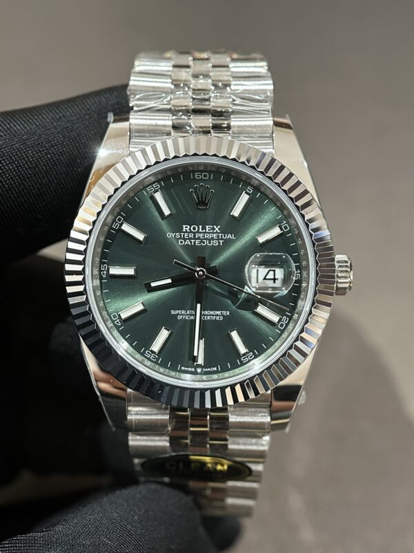 Best Fake Rolex DateJust 126334 Green Dial Replica 1:1 Watch Factory Clean 41mm - Top Watch