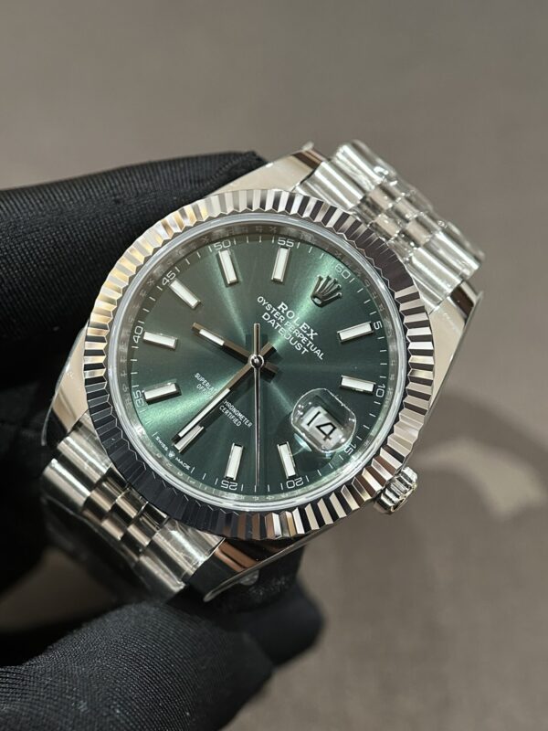Best Fake Rolex DateJust 126334 Green Dial Replica 1:1 Watch Factory Clean 41mm - Top Watch - Image 2