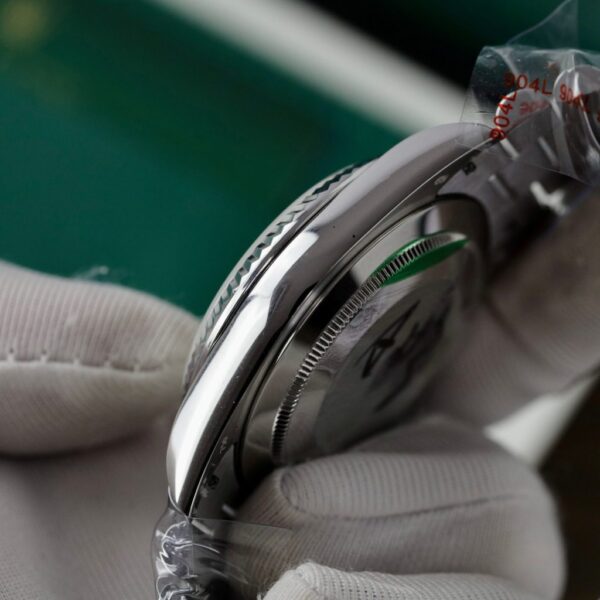 Best Fake Rolex Day-Date Độ Mặt Số Thiên Thạch Cọc Số Moissanite Replica GM 40mm - Top Watch - Image 9