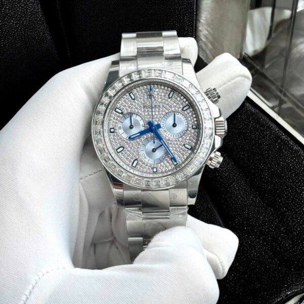 Swiss 1:1 Rolex Daytona Replica Watch Custom Moissanite Diamonds Baguette Hong Kong 40mm - Top Watch - Image 2