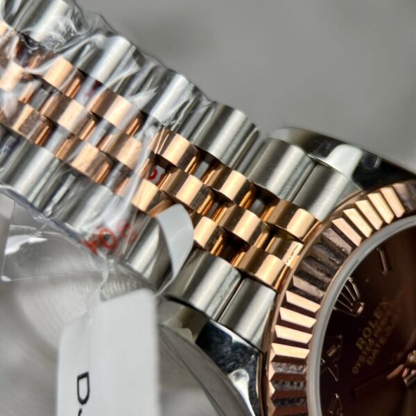 Replica Rolex Rep 11 Watch DateJust Women's Gold Wrapped Chocolate Dial Roman Numerals GM Factory 31mm - Top Watch - Image 5